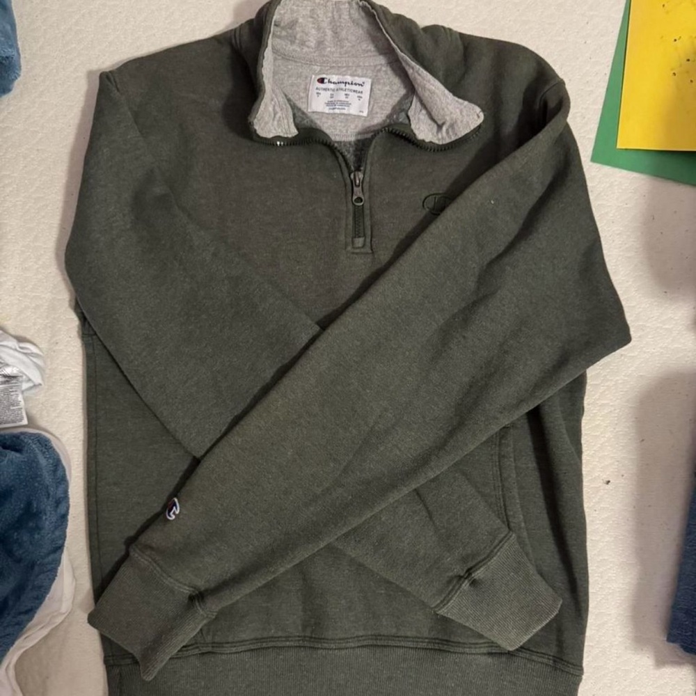 Champion Green Zip Up Sweater Soft Fleece Comfort